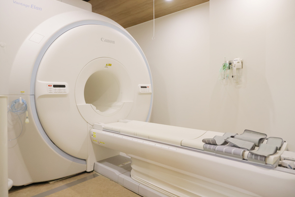 VAntage Elan MRI-2020
